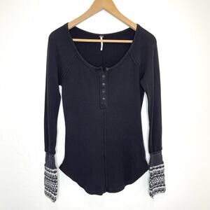Free People Ski Lodge Thermal Henley Alpine Cuff Womens Medium Black